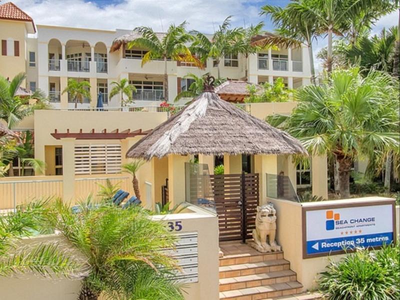 Sea Change Beachfront Apartments Trinity Beach Exterior foto